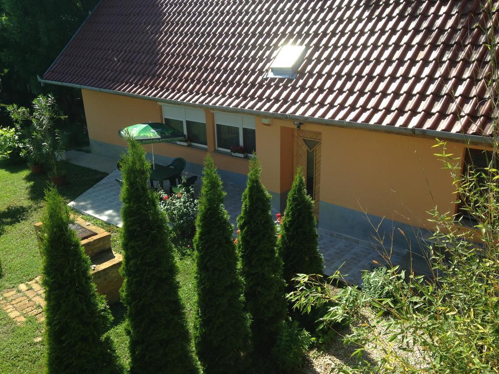 Ferienwohnung Szahara Vendeghaz Kerekegyháza Exterior foto